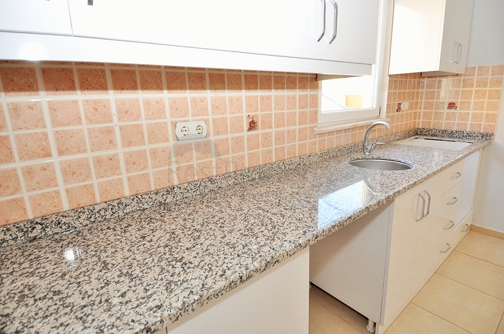 Трехкомнатные апартаменты с отдельной кухней