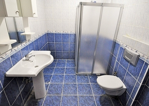 Трехкомнатные апартаменты с отдельной кухней