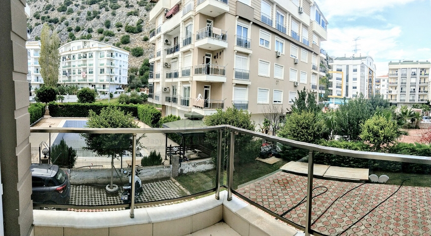 Квартира 2+1 в комплексе с бассейном в  Коньяалты Анталья 