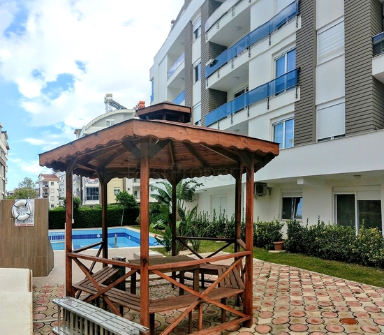 Квартира 2+1 в комплексе с бассейном в  Коньяалты Анталья 