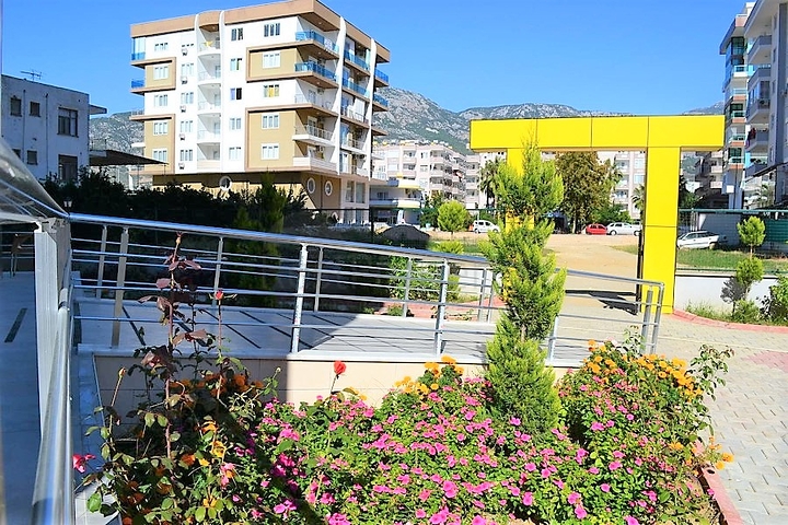 Апартаменты планировки 2+1 с мебелью