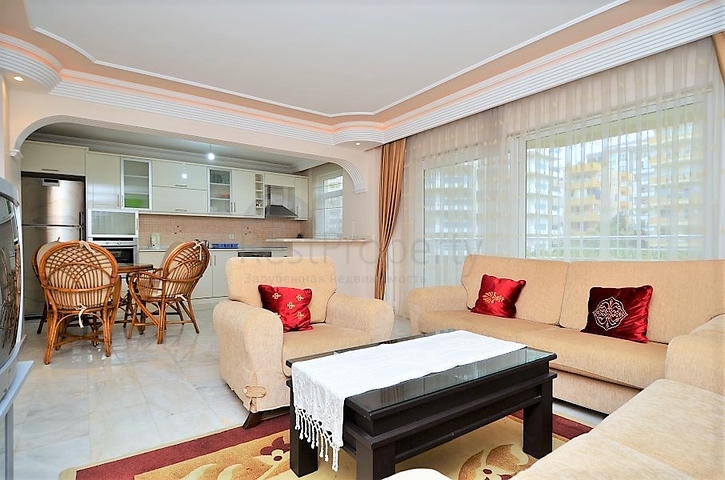 Меблированные апартаменты 2+1 в Махмутларе