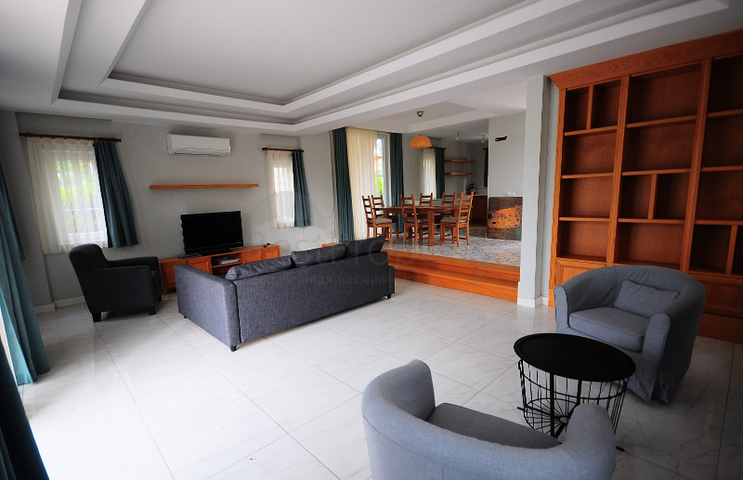 Вилла 4+1 с собственным бассейном, садом в Текирова Кемере 600 м до моря