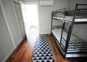 Вилла 4+1 с собственным бассейном, садом в Текирова Кемере 600 м до моря