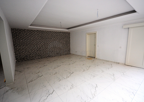 Вилла 4+1 с собственным бассейном, садом в Текирова Кемере 600 м до моря