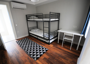 Вилла 4+1 с собственным бассейном, садом в Текирова Кемере 600 м до моря