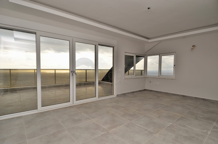 Большая вилла в новом комплексе Каргыджака