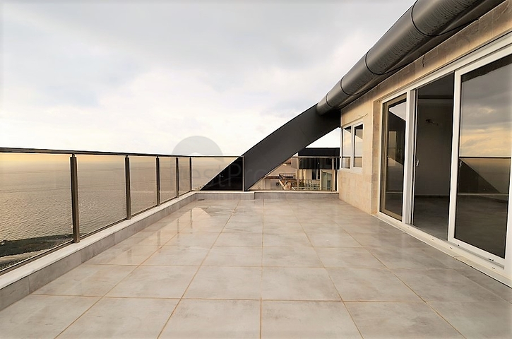 Большая вилла в новом комплексе Каргыджака