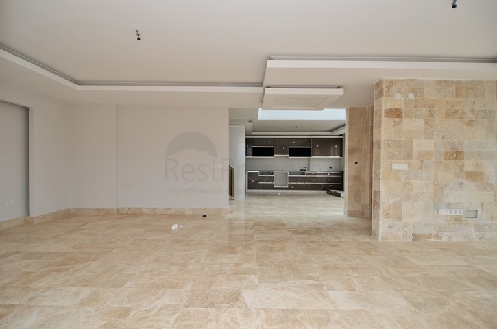 Большая вилла в новом комплексе Каргыджака