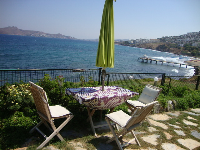 Виллы с панорамным видом на Эгейское море.