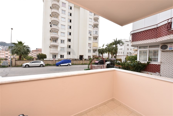 'Квартира планировки 3+1 в центре Алании