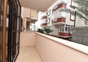 'Квартира планировки 3+1 в центре Алании