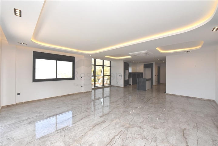 Новый инвестиционный проект с видом на горы в районе Каргыджак