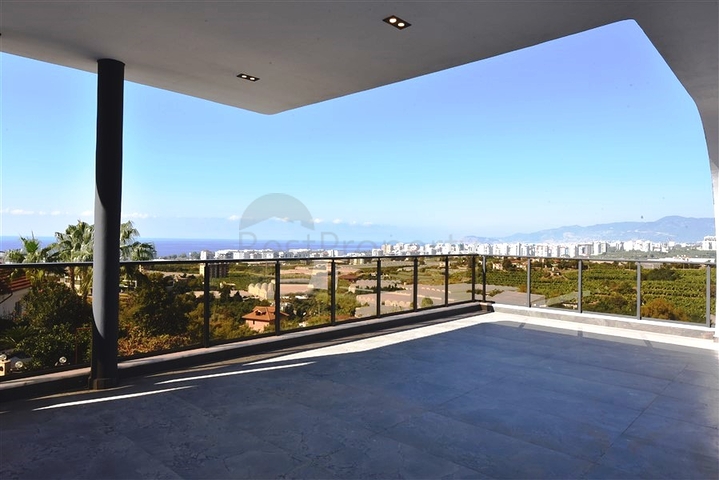 Новый инвестиционный проект с видом на горы в районе Каргыджак