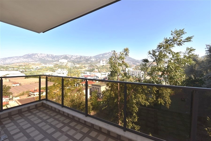 Новый инвестиционный проект с видом на горы в районе Каргыджак