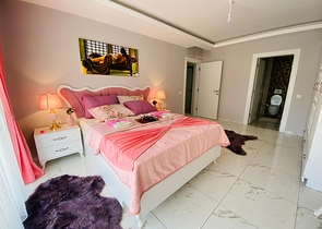 Трехкомнатные квартиры с мебелью 