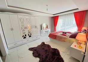 Трехкомнатные квартиры с мебелью 