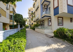 Просторный пентхаус 5+1 с мебелью в пешей доступности к морю