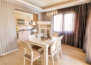 Просторная квартира 3+1 в Алтынкуме Анталья