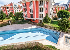 Просторная квартира 3+1 в Алтынкуме Анталья