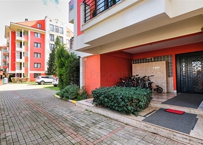 Просторная квартира 3+1 в Алтынкуме Анталья