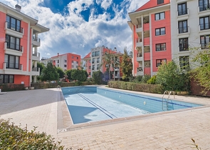 Просторная квартира 3+1 в Алтынкуме Анталья