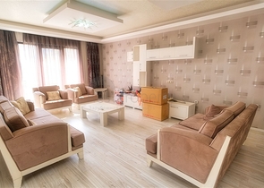 Просторная квартира 3+1 в Алтынкуме Анталья