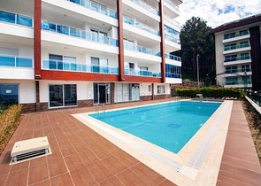 Меблированный пентхаус планировки 4+1