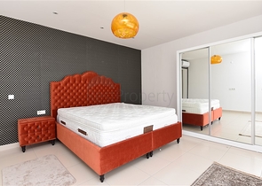 Меблированный пентхаус планировки 4+1