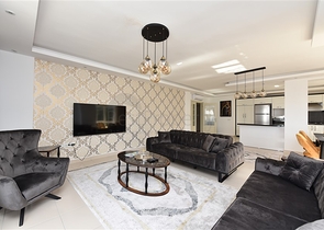 Меблированный пентхаус планировки 4+1