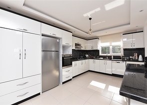 Меблированный пентхаус планировки 4+1