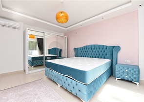 Меблированный пентхаус планировки 4+1