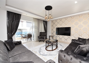 Меблированный пентхаус планировки 4+1