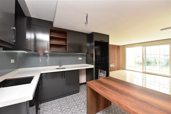 Пентхаус планировки 2+1 в центре Алании