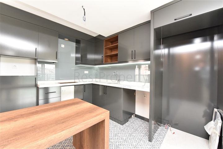 Пентхаус планировки 2+1 в центре Алании