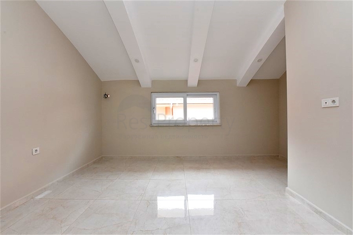 Пентхаус планировки 2+1 в центре Алании