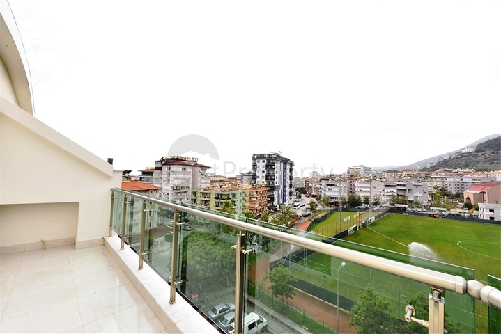 Пентхаус планировки 2+1 в центре Алании