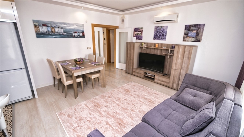 Пентхаус 3+1 с мебелью в 600 м от моря в Анталии