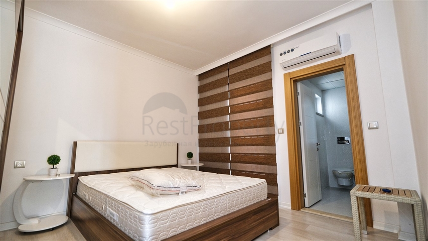 Пентхаус 3+1 с мебелью в 600 м от моря в Анталии