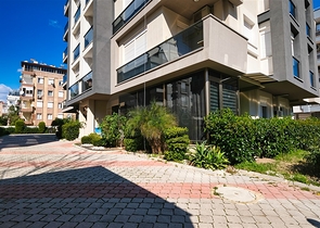 Пентхаус 3+1 с мебелью в 600 м от моря в Анталии