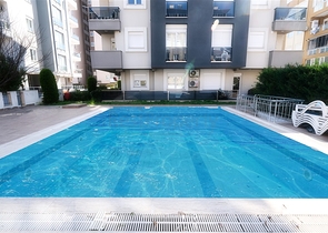 Пентхаус 3+1 с мебелью в 600 м от моря в Анталии