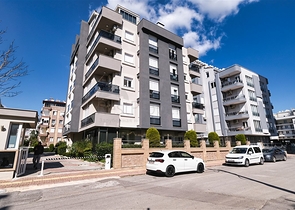 Пентхаус 3+1 с мебелью в 600 м от моря в Анталии