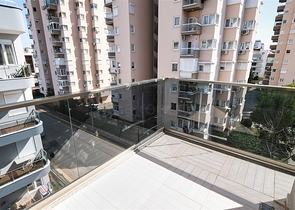 Пентхаус 3+1 с мебелью в 600 м от моря в Анталии