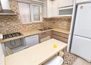 Пентхаус 3+1 с мебелью в 600 м от моря в Анталии