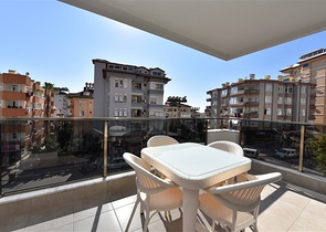 Шестикомнатная квартира с мебелью