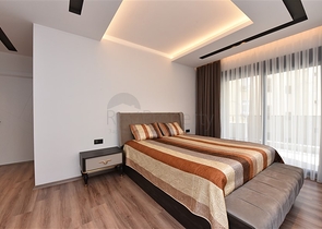 Шестикомнатная квартира с мебелью