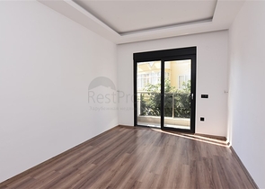 Шестикомнатная квартира с мебелью