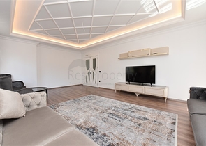 Шестикомнатная квартира с мебелью