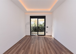 Шестикомнатная квартира с мебелью