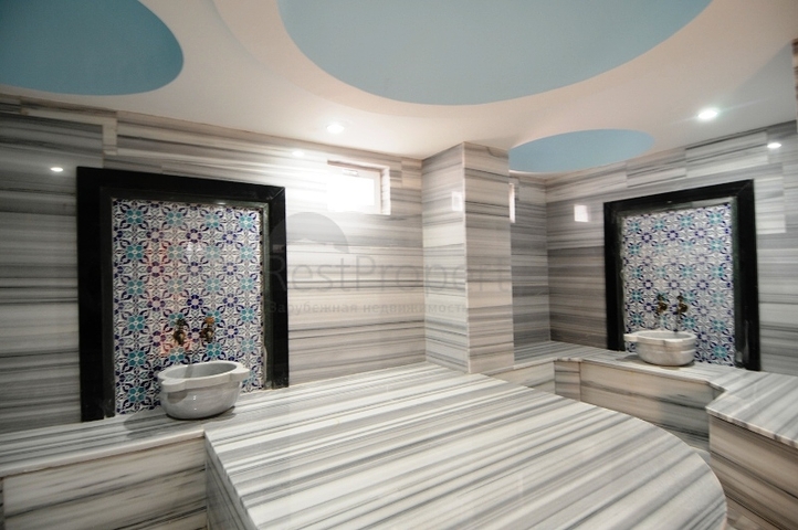 Меблированный пентхаус планировки 4+1